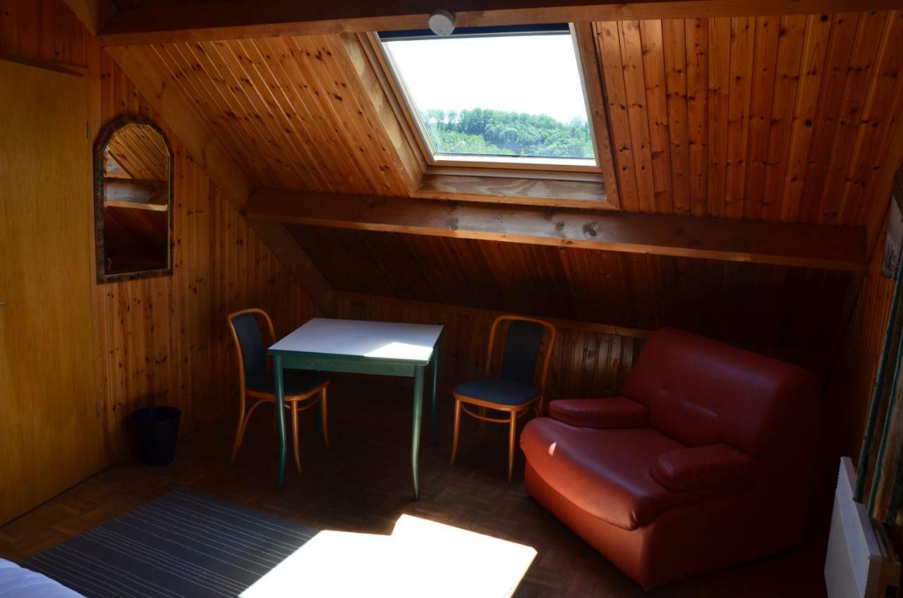 Chalet "Le Bucheron" La-Roche-en-Ardenne Exterior foto